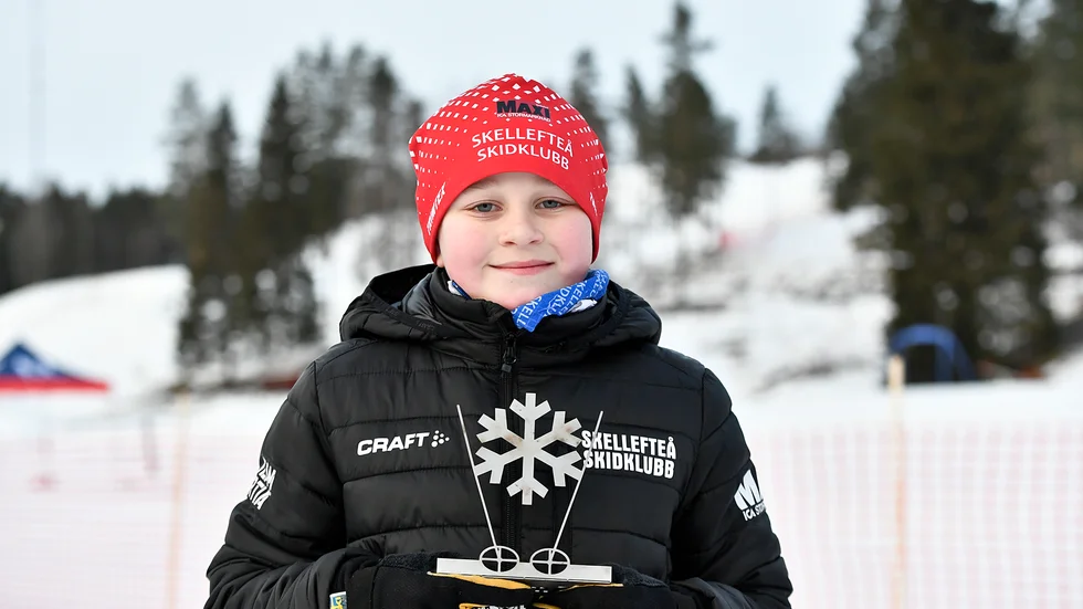 Charlie Lundqvist vann i den lokala skidserien i Byske.