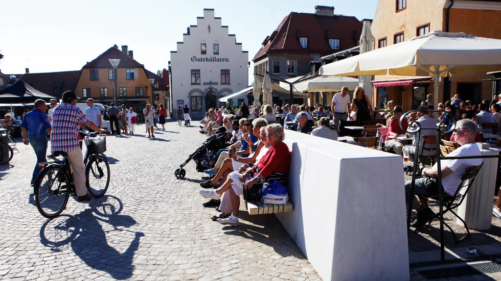 Hur länge måste man vara inne på en restaurang utan att verka misstänkt?