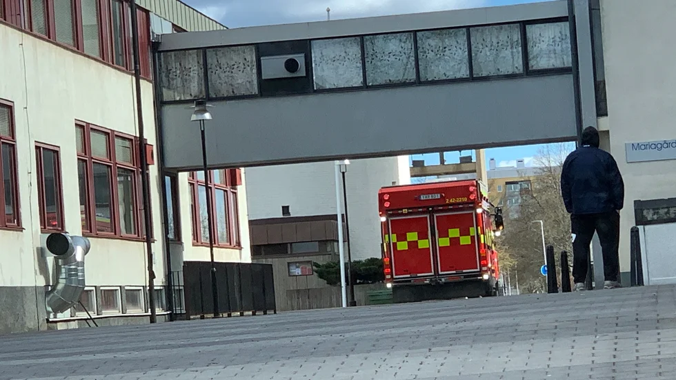 Enligt räddningstjänsten blev en kemisal i skolan rejält påverkad vid en brand på lördagen.