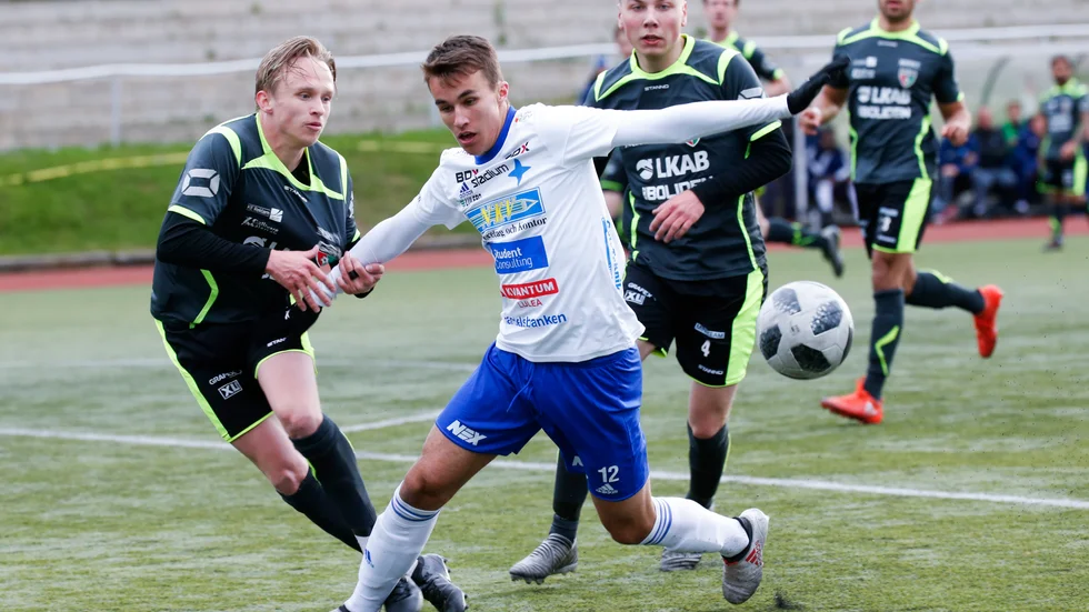 IFK Luleås talang Isak Abrahamsson har provtränat med Umeå FC.