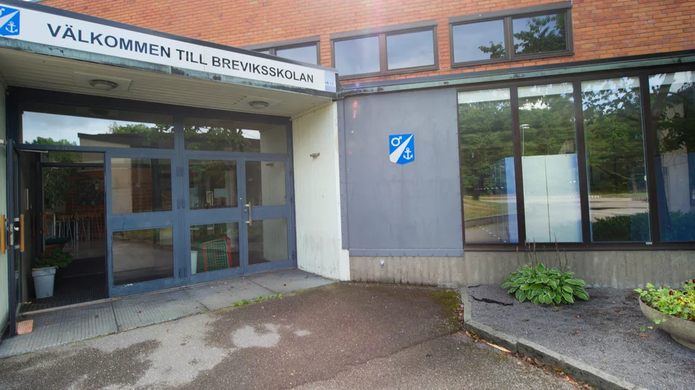 Tomas Ekholm, rektor på Breviksskolan, förstår den oro och den kritik som riktats mot distansundervisningen. Han menar dock att det inte finns något annat val i dagsläget. Arkivbild.