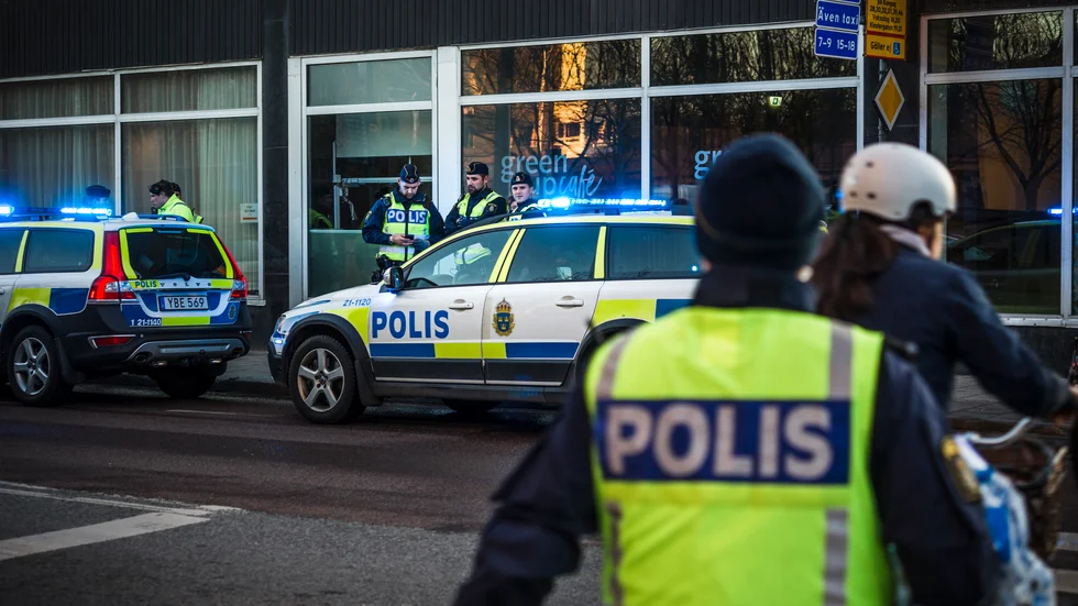 Påkörningen skedde vid ett övergångsställe under tisdagseftermiddagen.