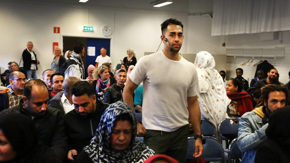 Mustafa Panshiri föreläste för lärare och nyanlända på vuxenutbildningen i Visby.