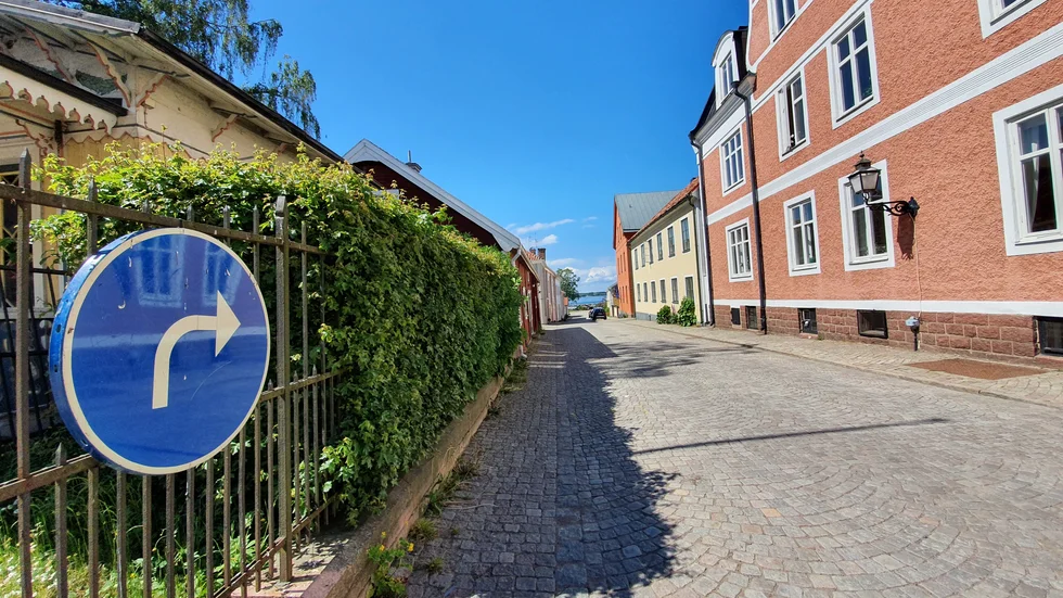 Trafiksituationen i de såkallade sjögränderna ska utredas nu när Rådhustorget ska vara bilfritt.