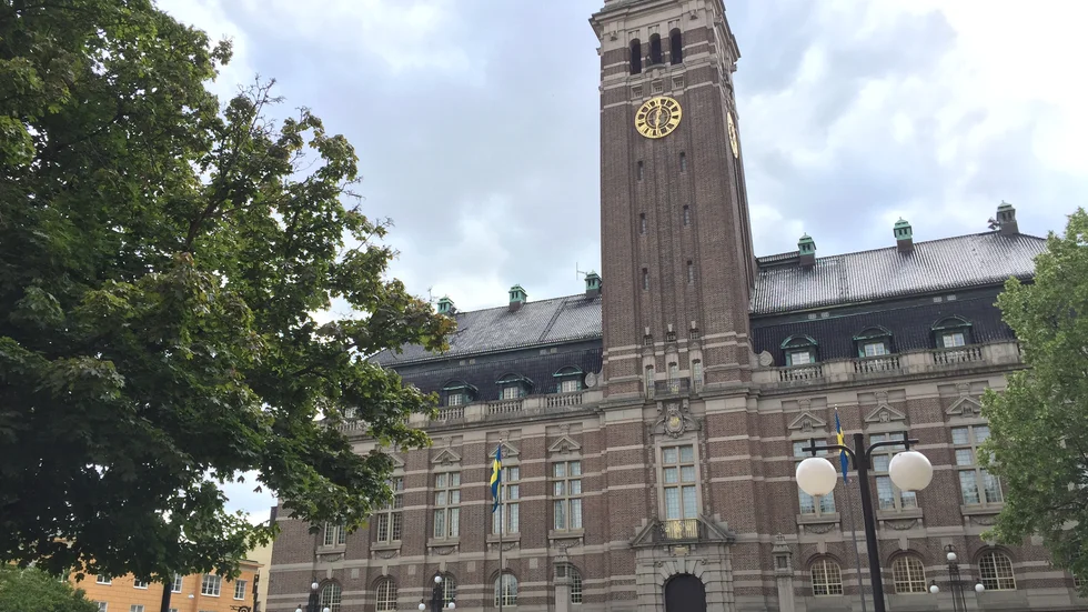 S-politikern lämnade alla sina uppdrag i juni.