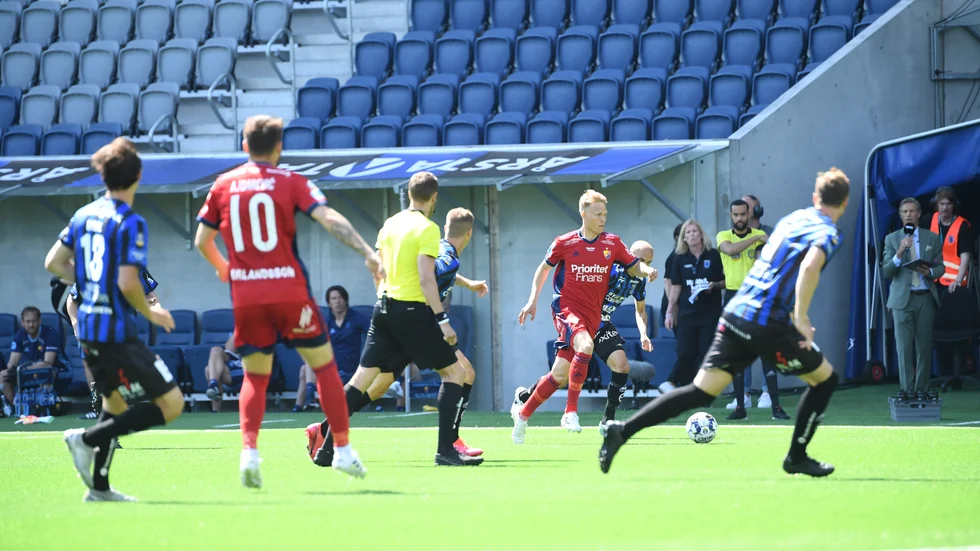 Avspark i allsvenskan inför tomma läktare.