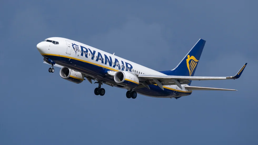 Från och mars 2022 tar lågprisflygbolaget Ryanair plats på Luleå Airport, från början med en tur och returresa mellan Stockholm och Luleå.