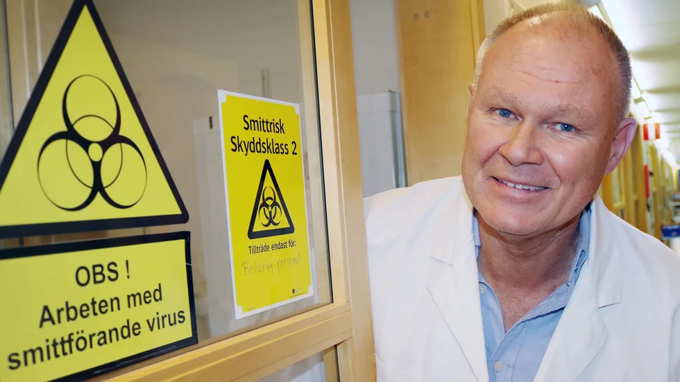 "Det här är första gången som ett coronavirus blir pandemiskt", säger Lennart Svensson, som är professor i virologi vid Linköpings universitet.