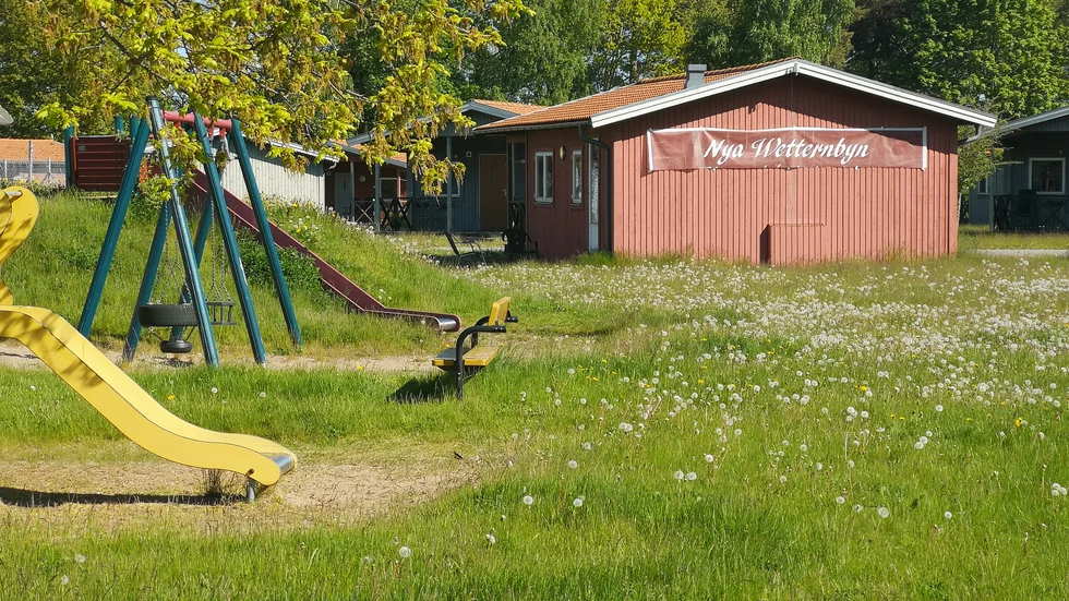 Stugorna i Wetternbyn vid Folkets park har en köpare.