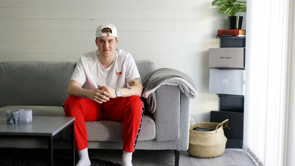 "Jag är helnöjd, men det var ett hårt slit och uteplatsen är kvar att fixa", säger Albin.
