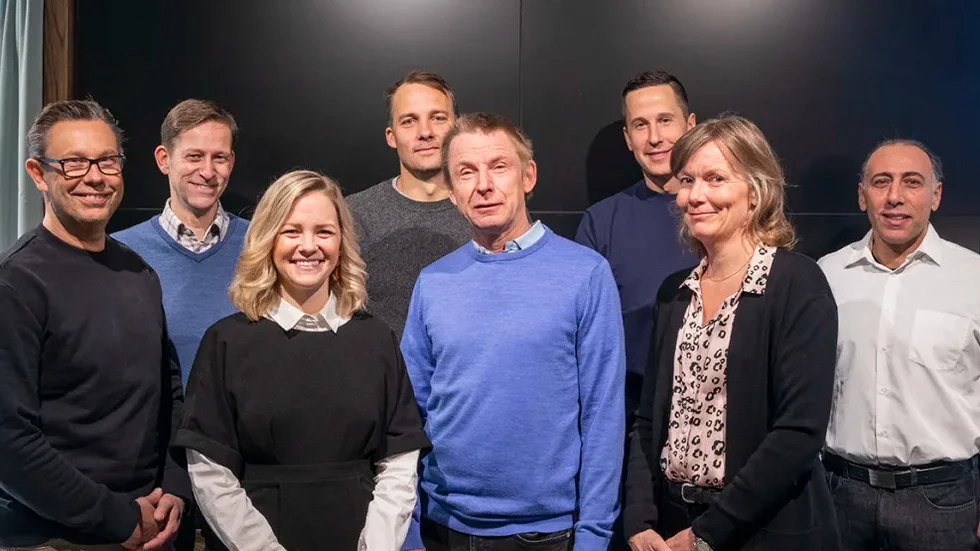 Roger Pihl, Thomas Karlsson, Johanna Tömmervik, Mattias Stjernström, Claes Mellgren, Andreas Komada, Anna-Karin Stenstrand och Johny Kanaan. Några investerare saknas i bild.
