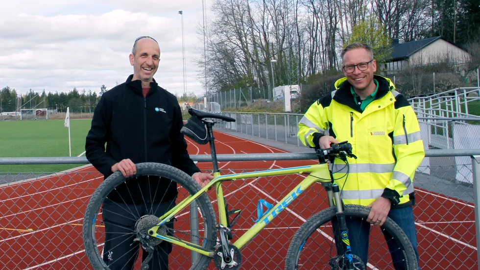Anders Reisch och Henrik Ehrin i Stallarholmens SK tror att aktivitetsparken  blir ett lyft för hela samhället – minst.