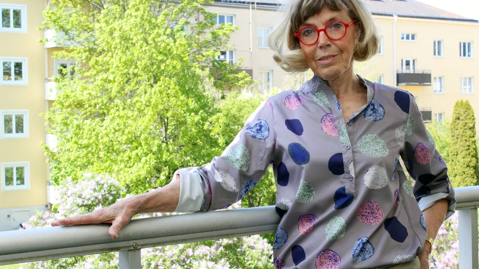 Monica Olander markerar att allt sex är förbjudet tills det sägs ja.