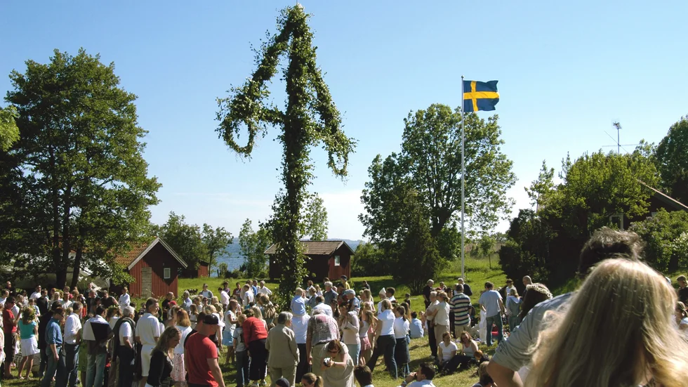 "Det var vår första midsommar ihop", skriver Anna Hörnell.