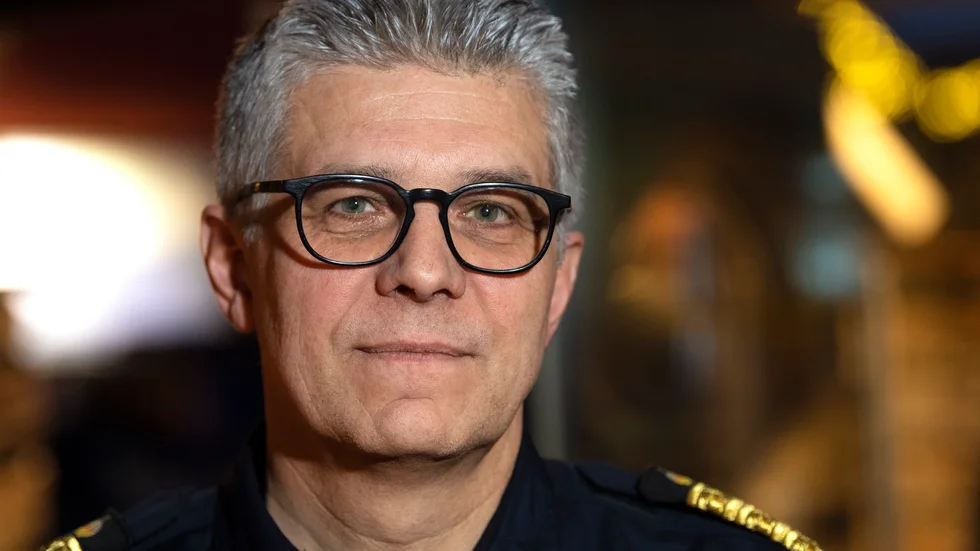 Rikspolischefen Anders Thornberg förstår sin uppgift som den högste företrädaren för den myndighet som har rätt att bruka våld för att skydda enskilda och samhället mot kriminalitet. 