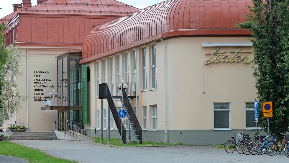 När konserter, teater och idrottsevenemang ställs in minskar kommunens hyresintäkter.