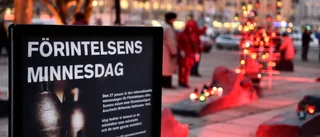 Siri, 14: "Hur tänker ni, ni som inte tror på Förintelsen?"