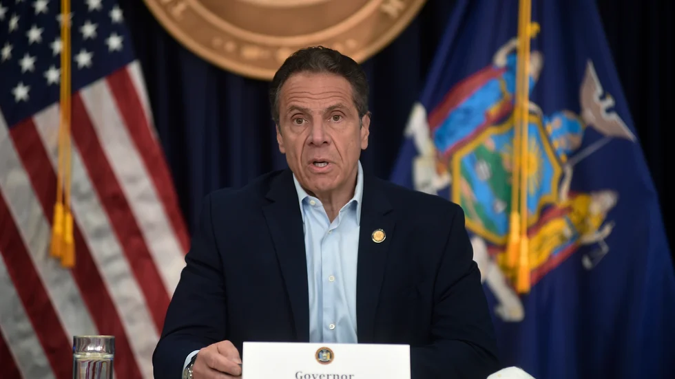 New Yorks demokratiske guvernör Andrew Cuomo på den dagliga presskonferensen.