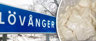 Dubbla knarktillslag i det lilla samhället: ”Vi lyser upp paret med strålkastare – hon flyr”