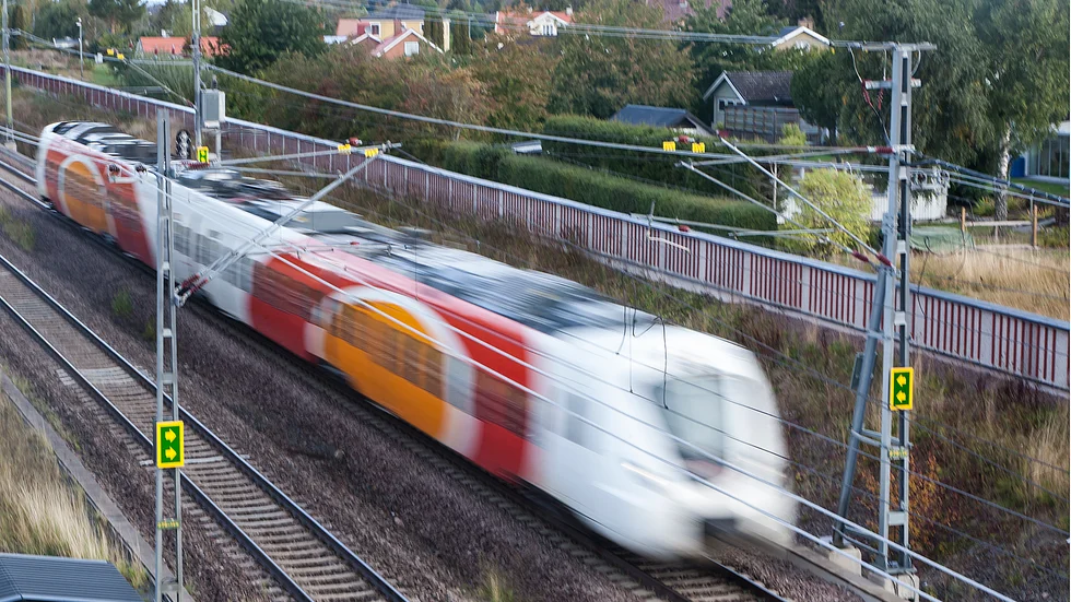 (Arkivbild) Tågen ställs in på grund av underhållsarbete på sträckan Motala-Fågelsta. 
"Det är bättre att ta det nu än under Vätternrundan", säger Evelina Aldén, projektledare Trafikverket.