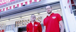 Slagstaglass laddar för ett nytänkande