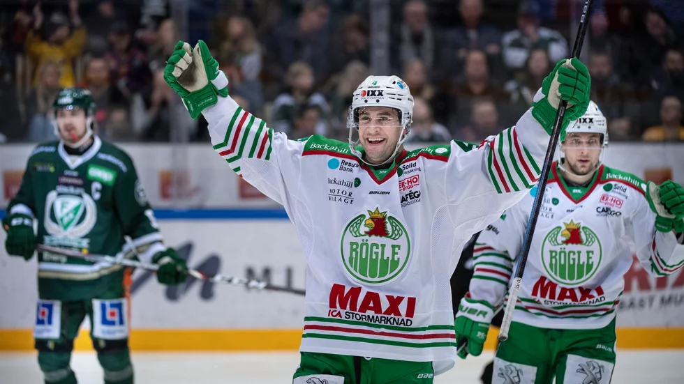 Kodie Curran jublar över att NHL-drömmen går i uppfyllelse. Arkivbild.