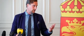 Inrikes: Vill stoppa "reflexmässig" stängning av gräns