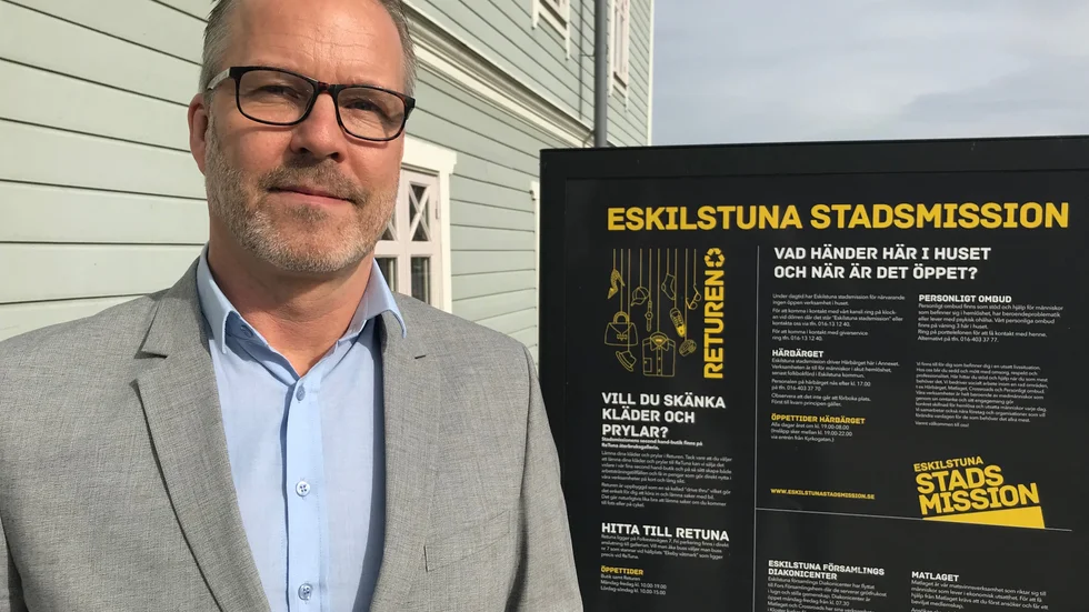 Patrick Magnusson är socialchef på Eskilstuna stadsmission där man kan konstatera att många i de utsatta grupperna riskerar att fara illa som en följd av coronavirusets spridning. 