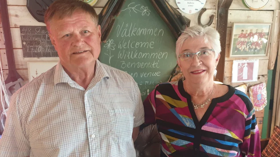 Göran Eriksson och Lena Glantz Eriksson på Brunnsta gård.