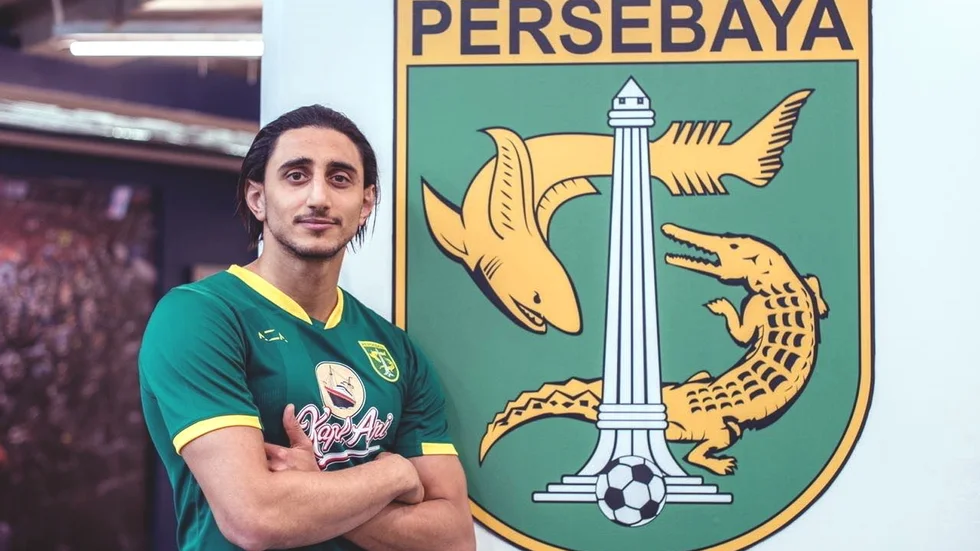 Mahmoud Eid presenterad av sin nya klubb.