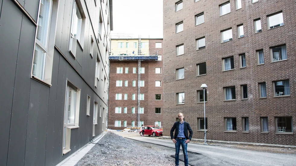 Mikael Thorgren är regionchef för Serneke i norra Sverige. Varslet kommer inte att beröra de anställda i Luleå säger han.