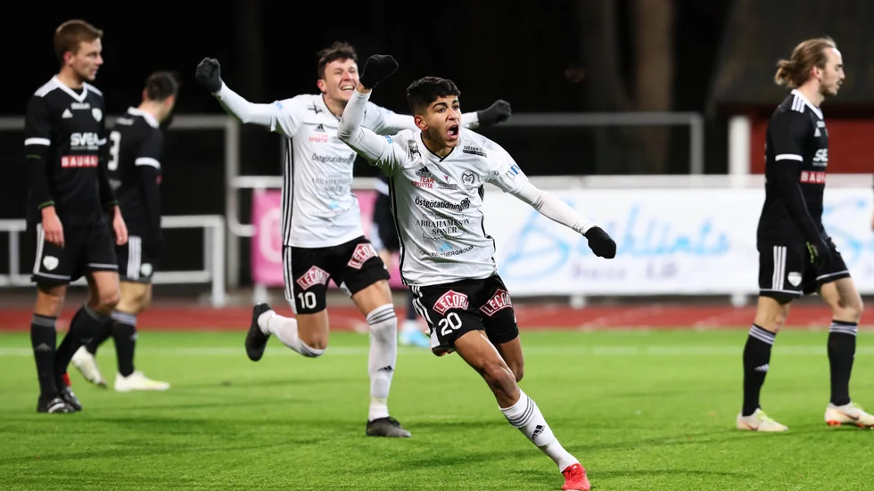 Ahmed Qasems 1-0-mål hemma mot Sollentuna var till slut det som tog Motala AIF till ettan i fotboll. Ett måls marginal räckte för att bli bästa förlorare i kvalet, vilket gav en friplats efter sammanslagningen i Karlstad. En osannolik och oförglömlig höst i den lokala idrotten.