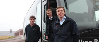 Sönerna har tagit över bussbolaget