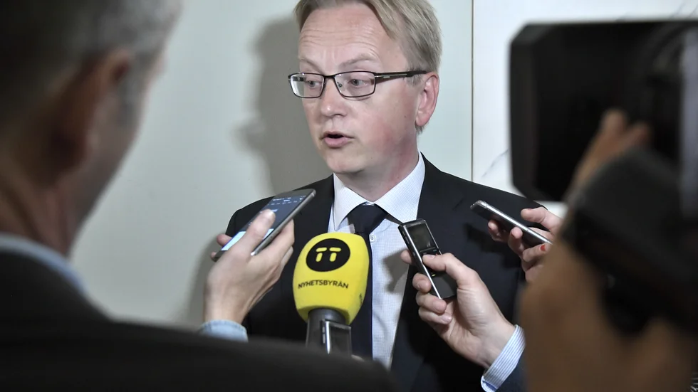 Fredrik Olovsson (S) från Sörmland.