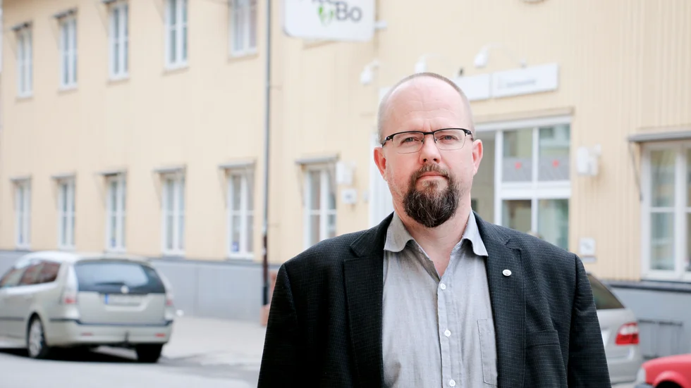 Andreas Engström, fastighetsutvecklingschef på Pitebo, berättar att övergången till ip-tv ska vara klar 2021. Den 31 mars 2021 släcks nämligen kabeltv-nätet. (Arkivbild)