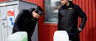 Skooghs ställer om produktionen