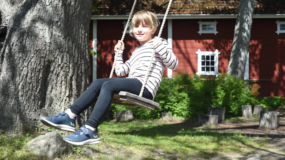 Signe Björkén var en av besökarna på Näs under premiärdagen. 
