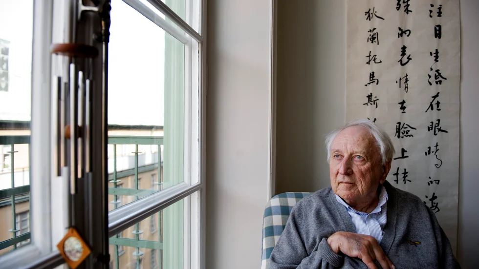 "Jag tänker på hur vissa, trots att vi inte känner dem alls, har påverkat oss", skriver Ida Stiller om Tomas Tranströmer.