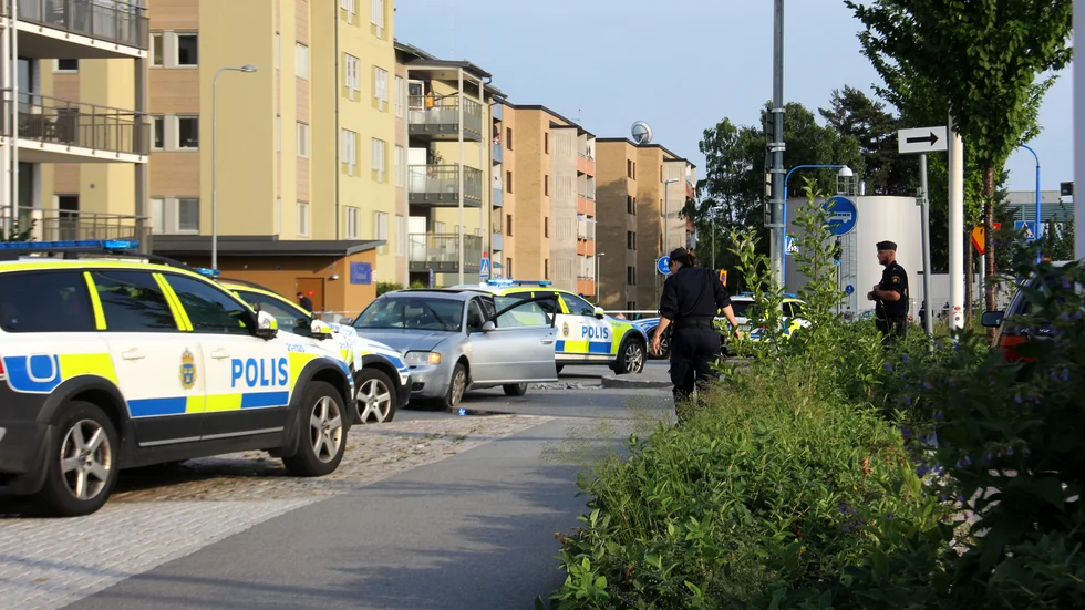 Vid en eskalering kan visitationszoner bli aktuella (bilden är från en skjutning i Gottsunda 2023).