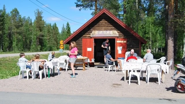Caféet i Anttis har öppnat för sommaren.