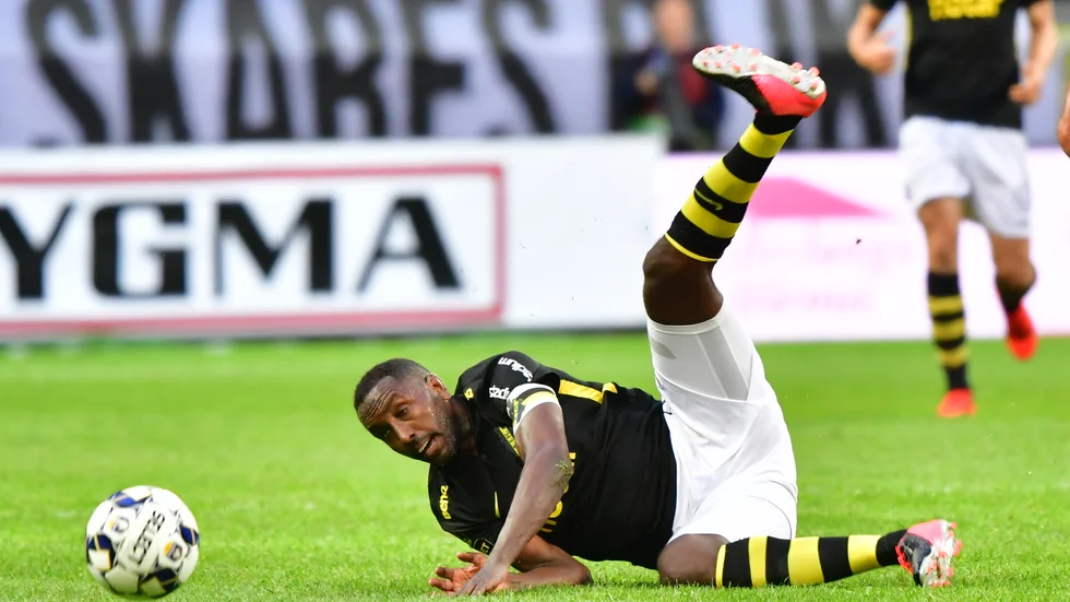 "Vi får inte den vila vi behöver", säker Henok Goitom om AIK:s nya spelsätt. Arkivbild.