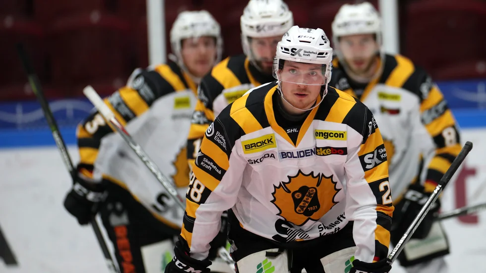 AIK-forwarden Jesper Frödén gjorde fyra assist mot Örebro – nu väntar en match på hemmaplan i Stockholm för 25-åringen.