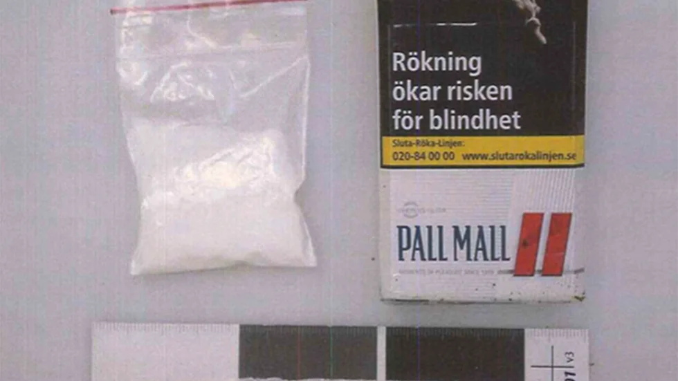 Polisen hittade nästan 40 gram kokain när personbilen undersöktes den där natten i vintras i en by i Malå kommun.
