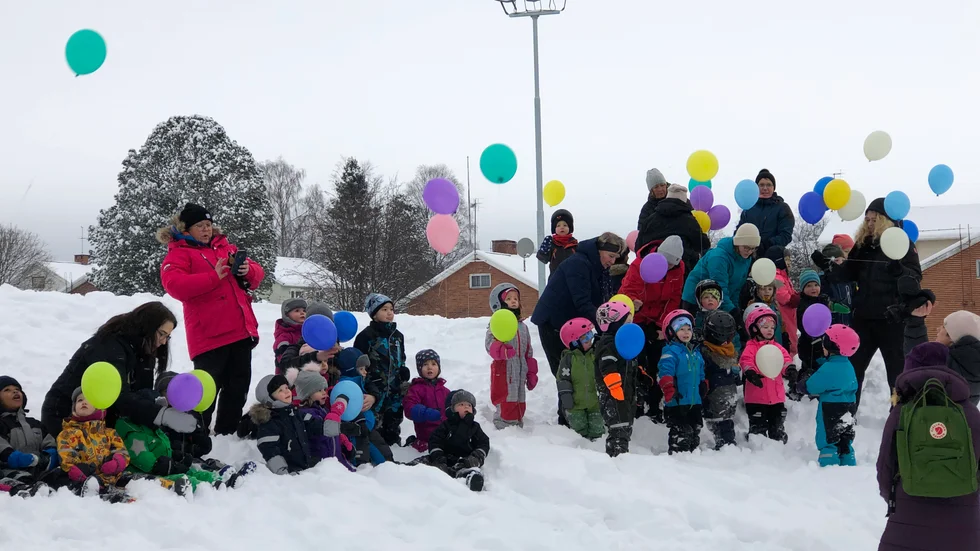 Så här såg det ut under onsdagens invigning i Burträsk.