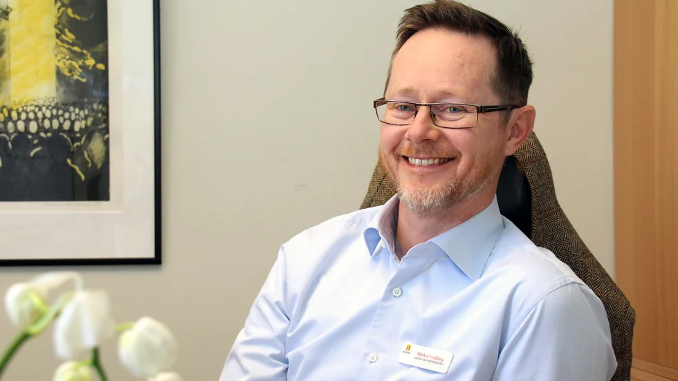 Markus Lindberg, kultur- och fritidsstrateg i Vadstena kommun, håller med om att belysningen i motionsspåret i Borghamn måste ses över.