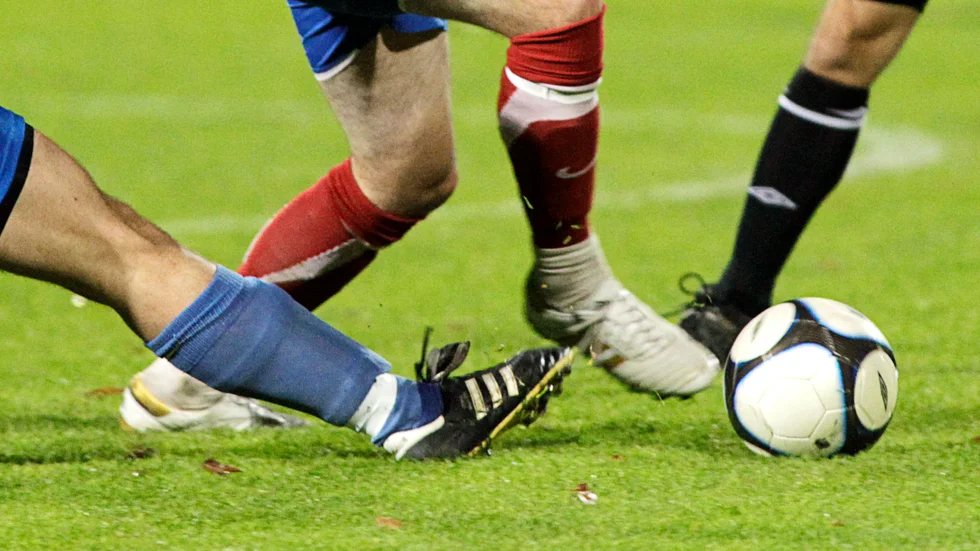 Först i nästa vecka meddelar Sörmlands fotbollförbund om det blir seriestart den 20 maj.
