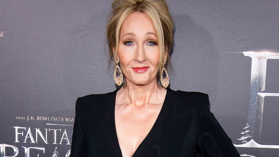J K Rowling donerar pengar till välgörande ändamål. Arkivbild.