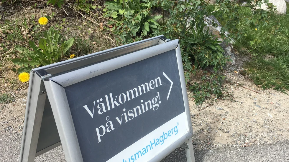 Coronakrisen har lett till köparnas marknad, anser fastighetsmäklare.