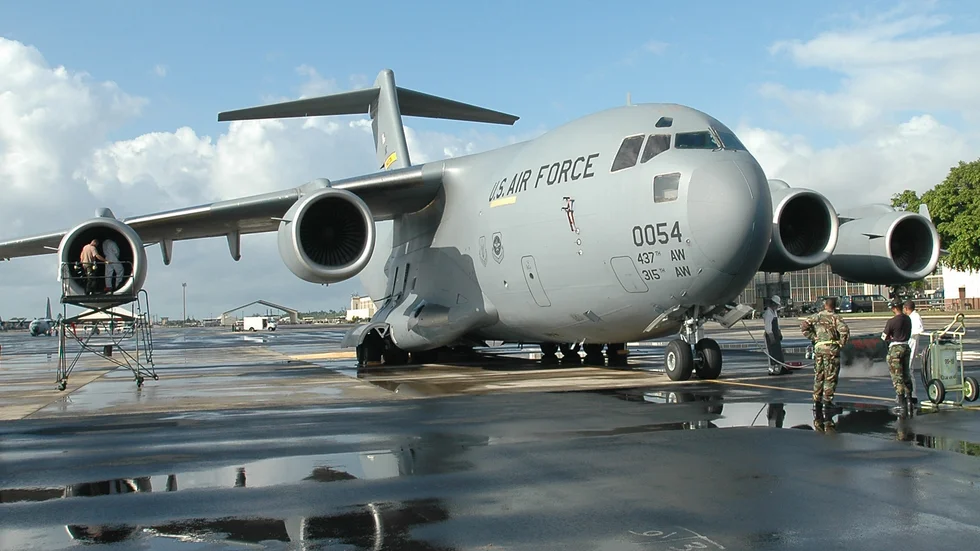 En annan C17 Globemaster, denna tillhörande det amerikanska flygvapnet.