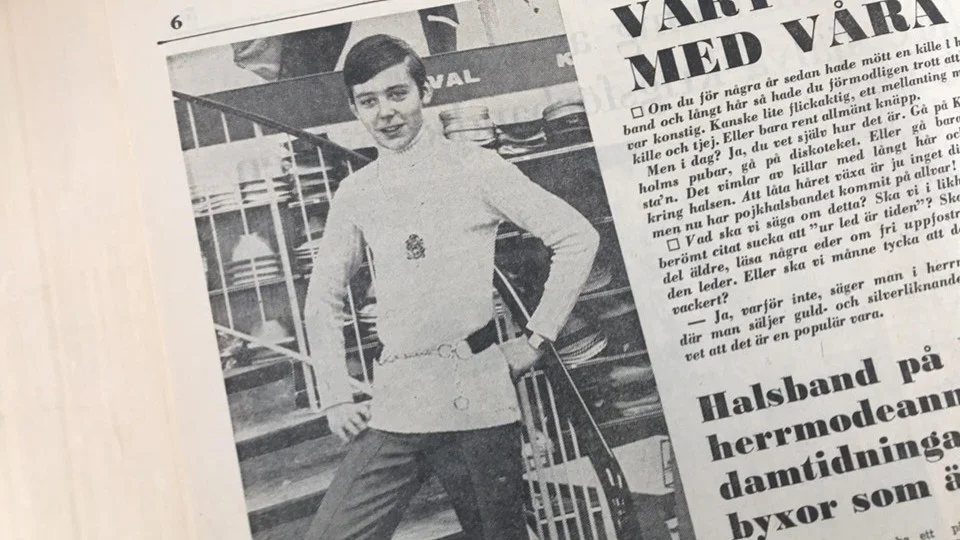 Kuriren för 50 år sedan: Peter Hjelm, ungt modelejon i Katrineholm, saknar förstås inte halsband.